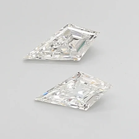 0.65ct Kite Diamond H VS1 - Elongated Angular Diamond Striking