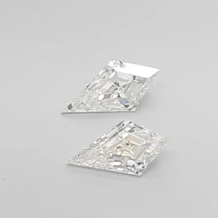 0.55ct Kite Diamond H VS1 - Angular Statement Diamond Striking