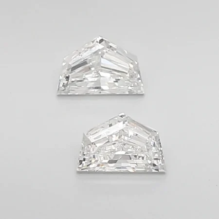 0.6ct Cadillac Diamond G VS2 - Classic Rectangular Diamond Sophisticated