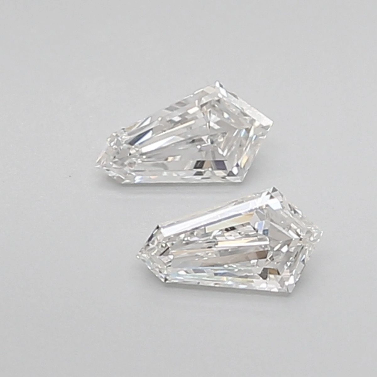 0.87CT F VS2 Shield Premium Natural Diamond Pair 7.1*4.1*2.25MM
