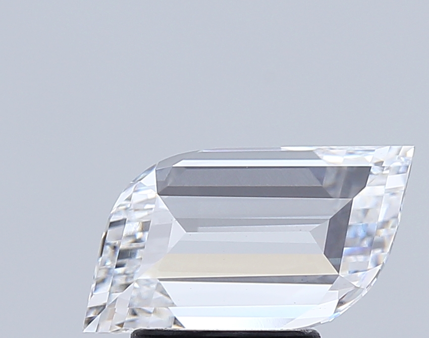 2.01 Ct VS1 D Step Cut Shield High Precision Lab Grown Fancy Shape Diamond