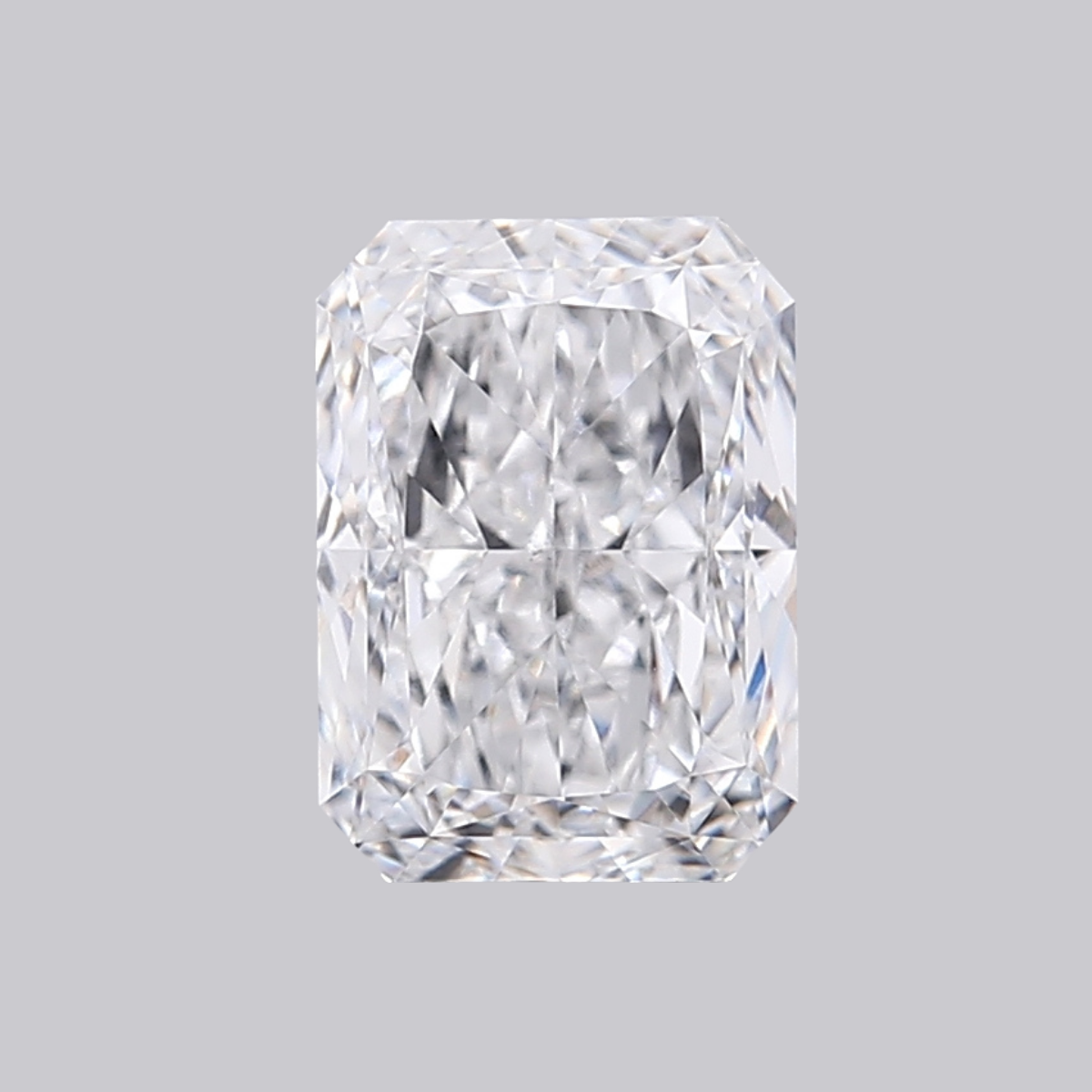 2.51CT D VS1 Radiant Lab Grown Fancy Shape Diamond 8.98*6.45*4.37MM