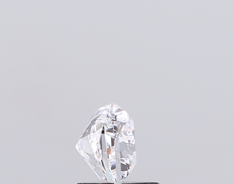 1.52 Ct VVS2 E Brilliant Cut Lozenge Lab Grown Fancy Shape Diamond