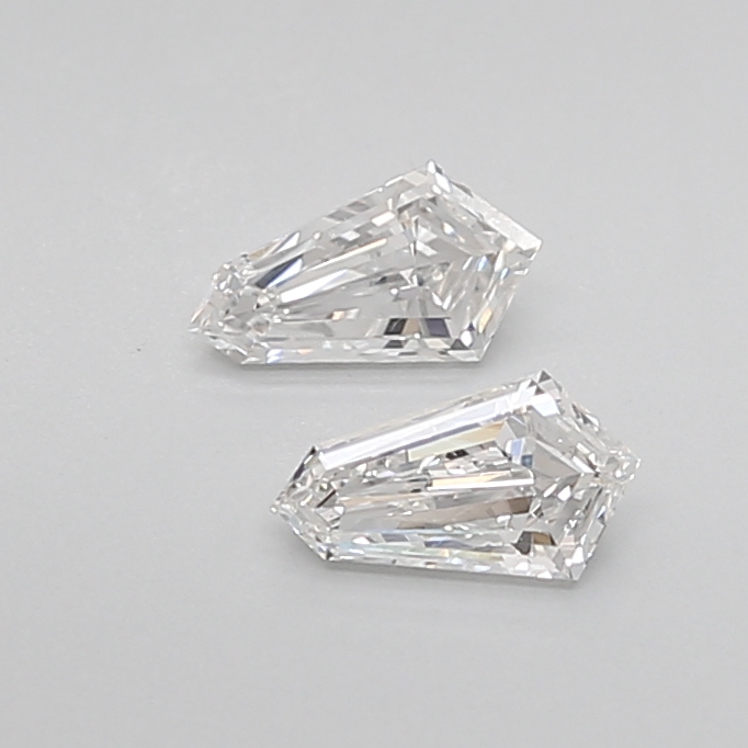 0.39CT G VS2 Shield Distinct Fancy Shape Diamond 7.35*4.05*2MM