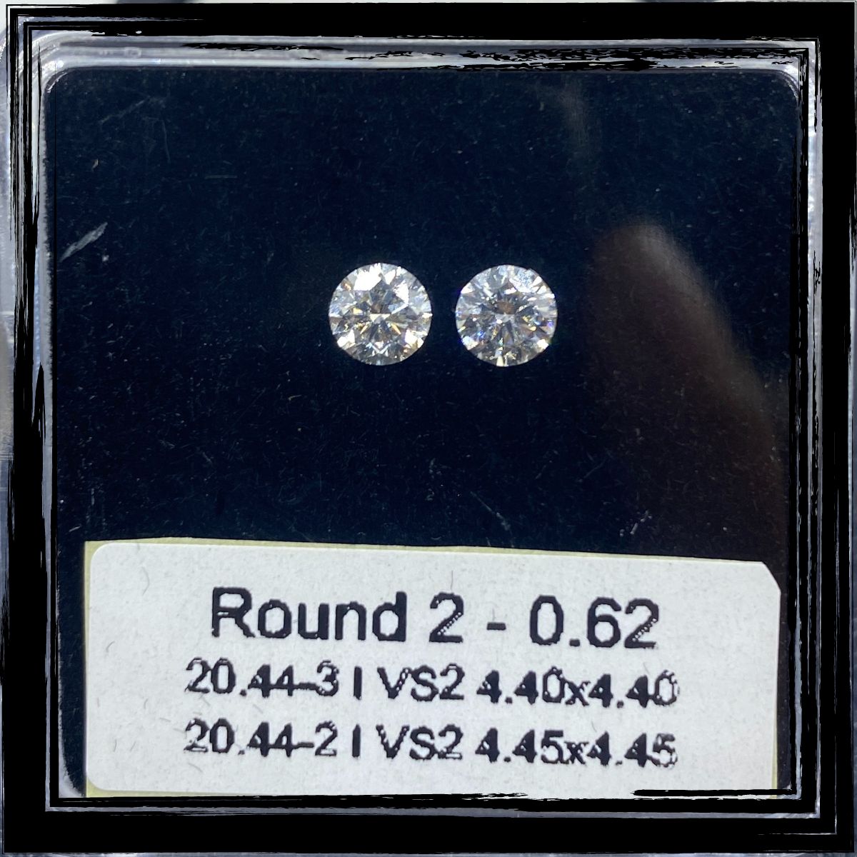 0.62 CT I VS2 ROUND diamond Pairs Inventory