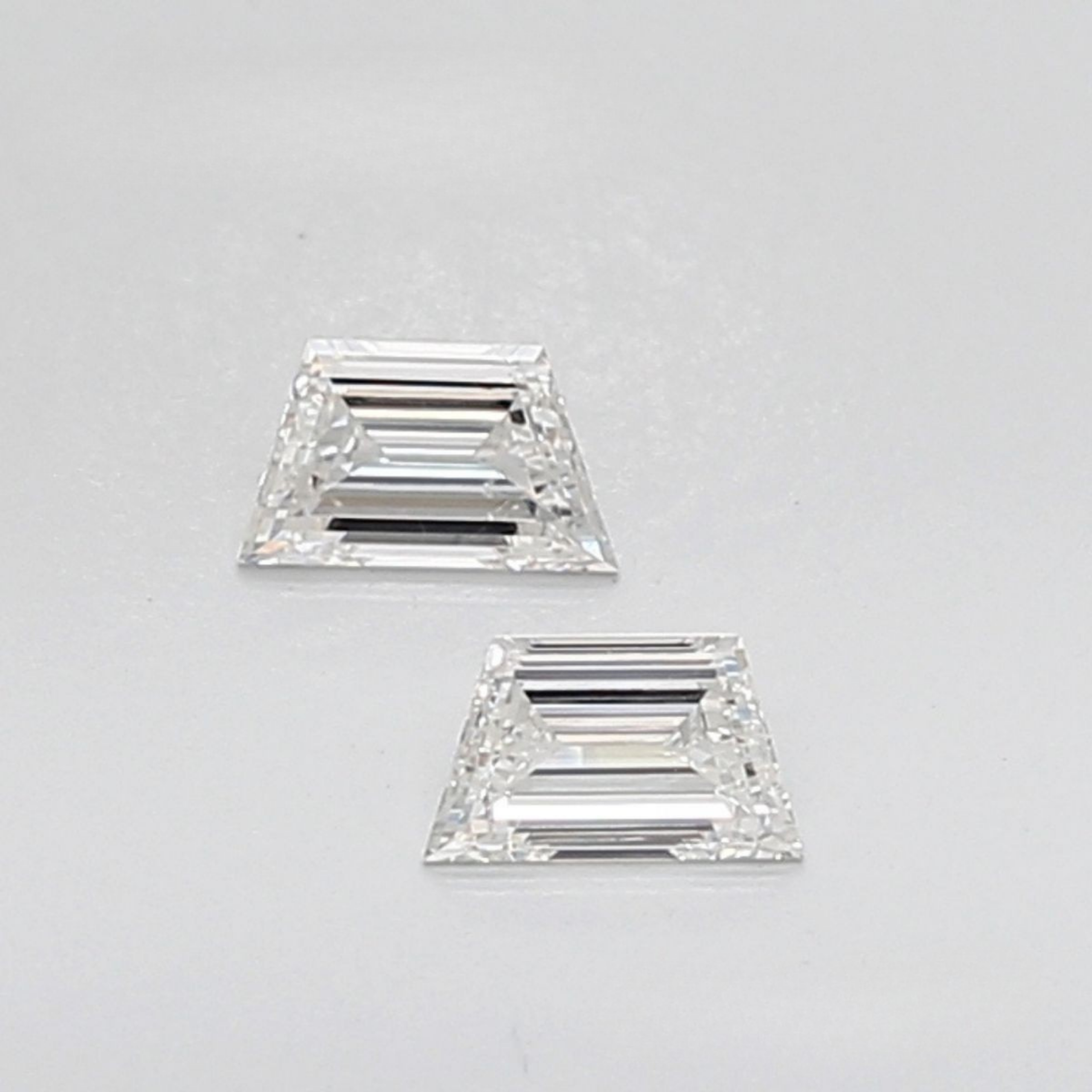 0.22 CT F VVS2 TRAPEZOID diamond Pairs Inventory