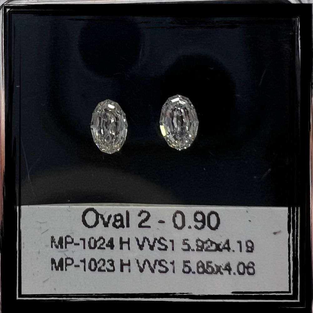 0.9 CT H VVS1 OVAL diamond Pairs Inventory