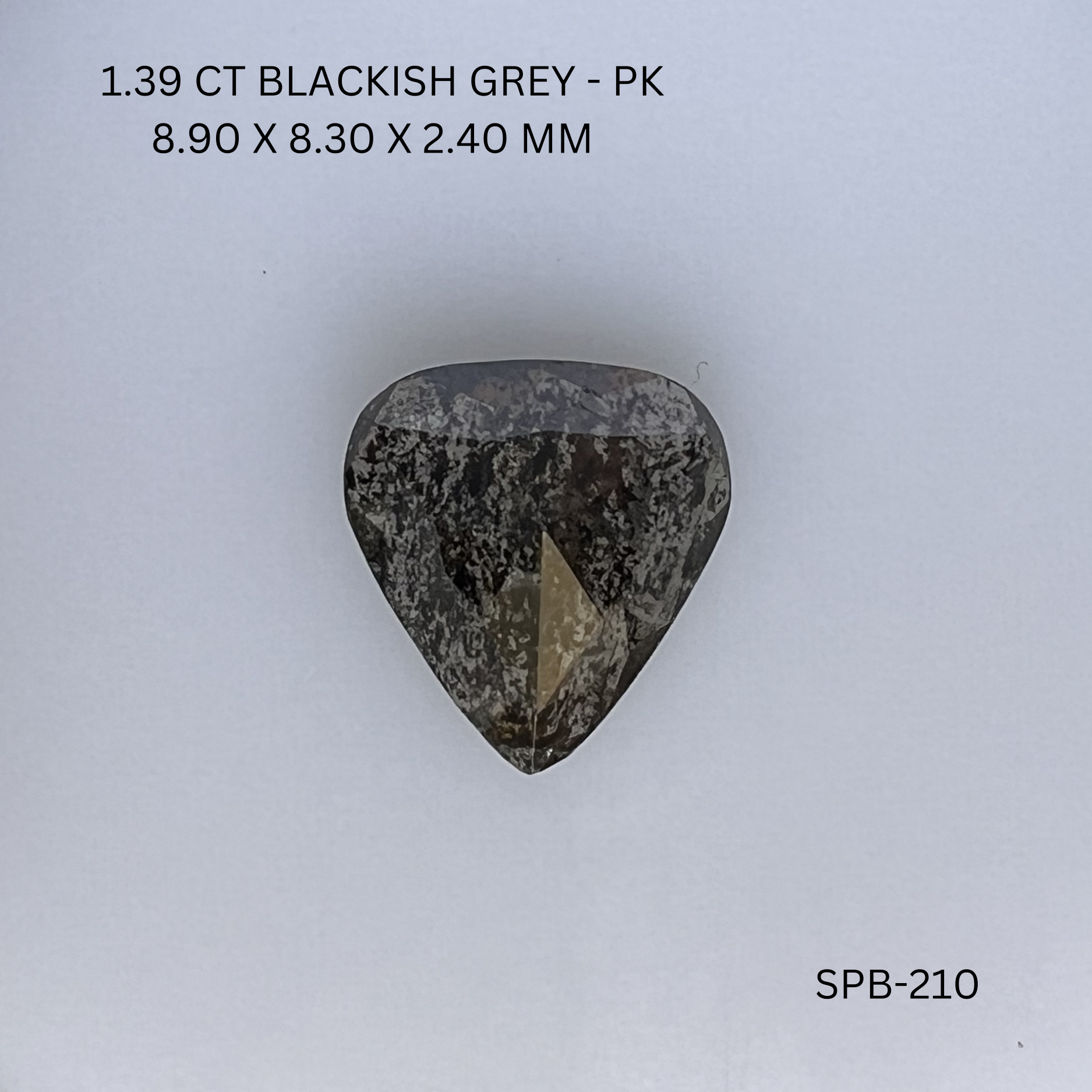 1.39CT Blackish Grey Heart Natural Salt and Pepper Diamond 8.9*8.3*2.4MM