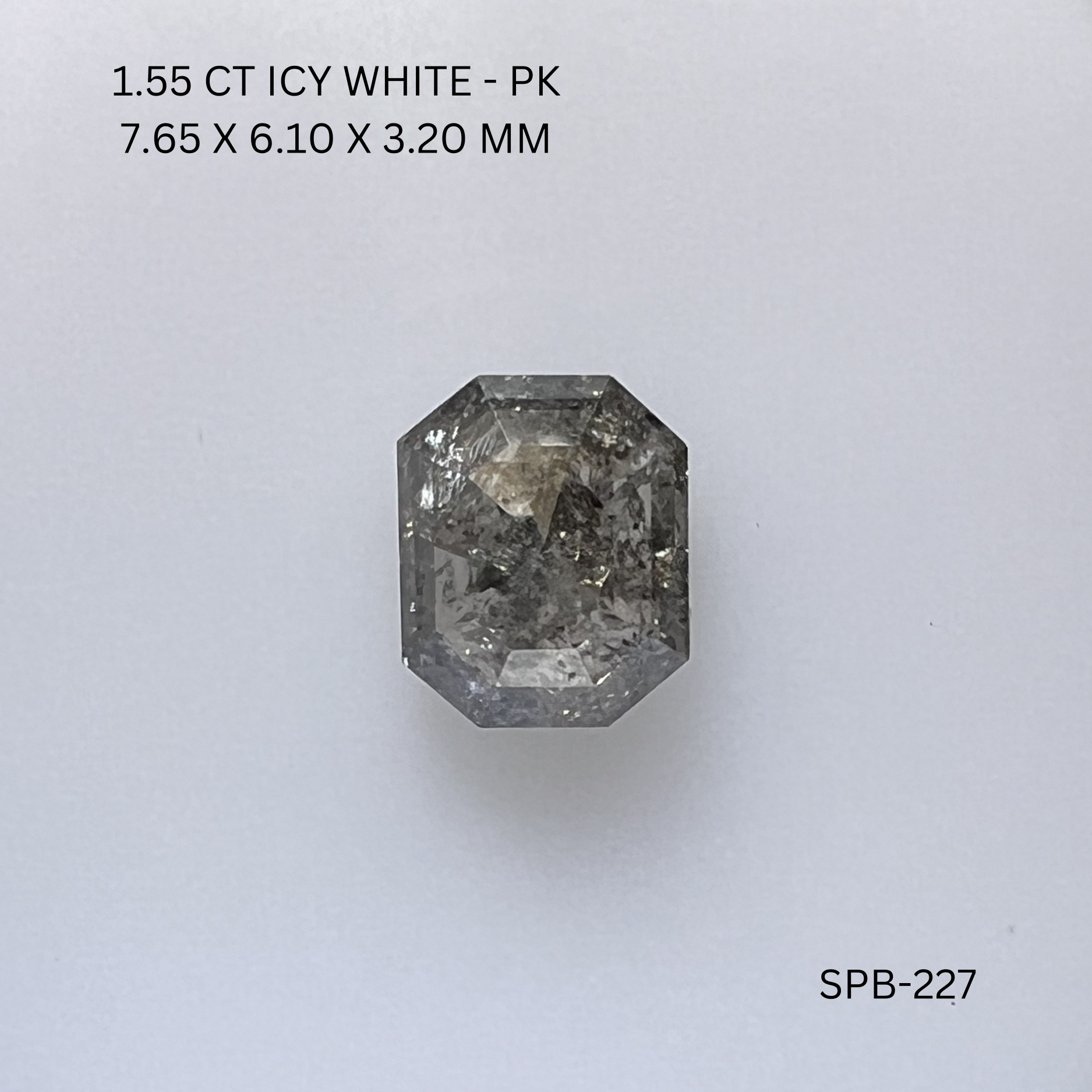 1.55CT Icy White Emerald Natural Salt and Pepper Diamond 7.65*6.1*3.2MM