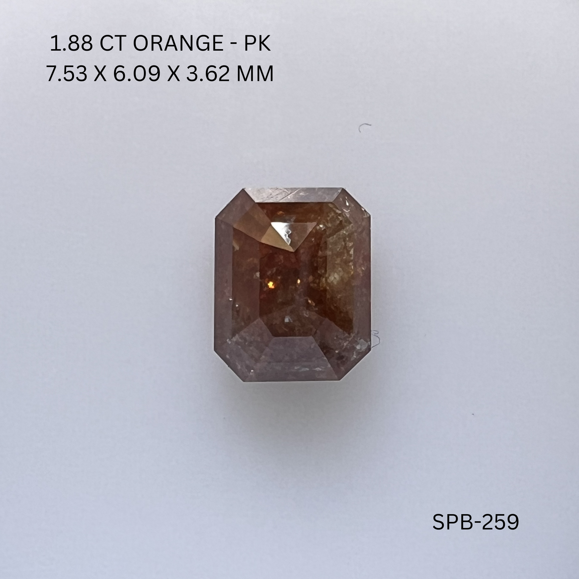 1.88CT Orange Emerald Natural Salt and Pepper Diamond 7.53*6.09*3.62MM